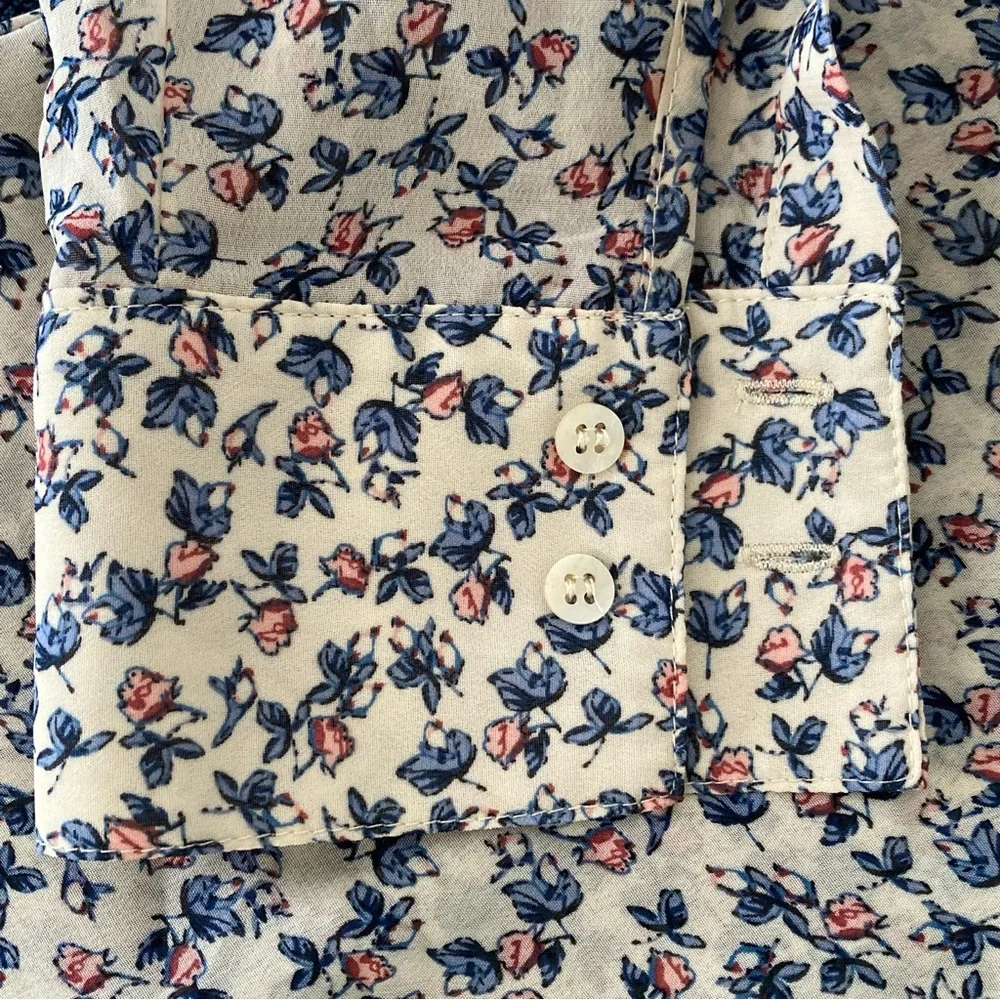 NEW Floral Button-Up Shirt - Picture 3 of 6